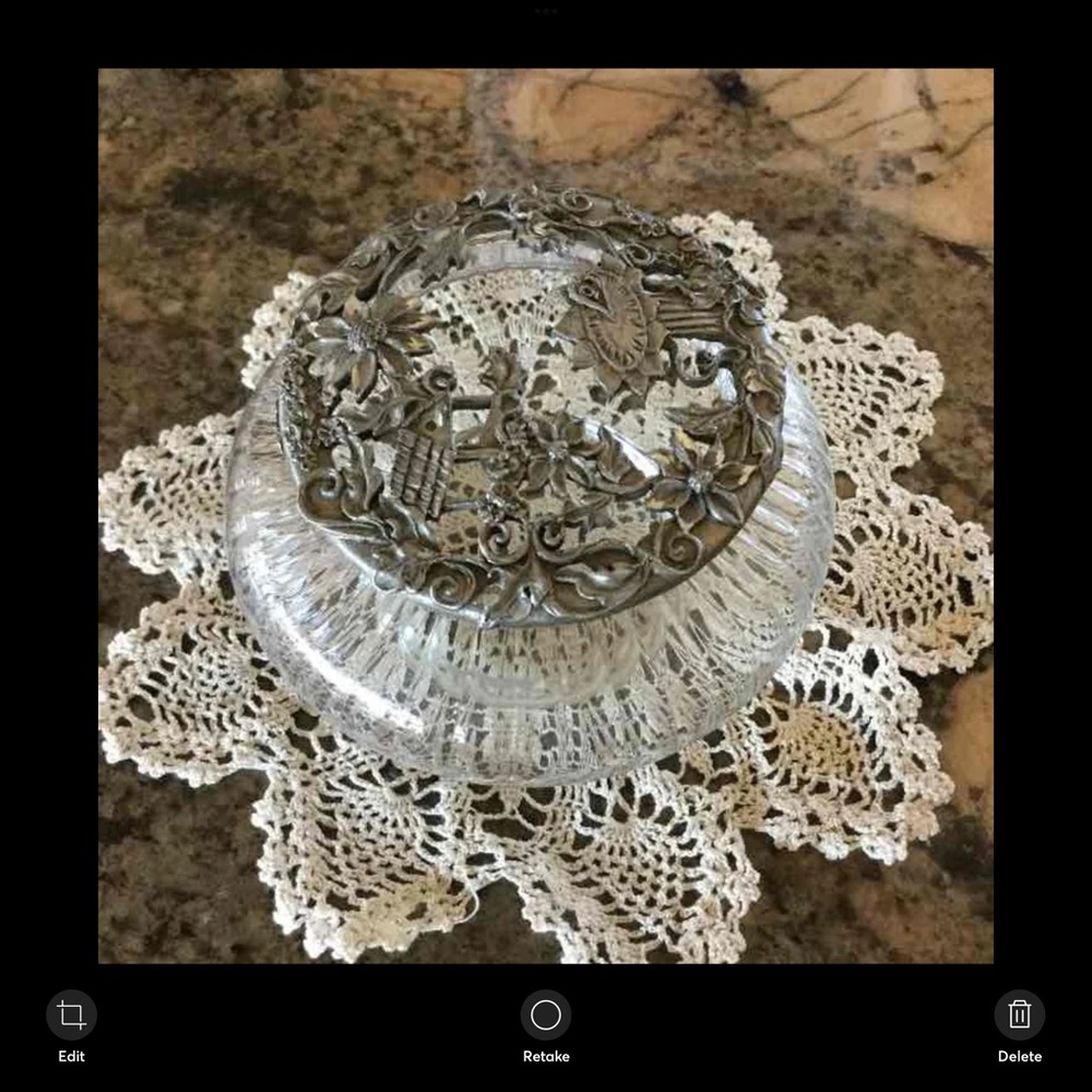 Vintage Rawcliffe Pewter 1998 & Glass bottom 🌹